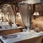 Staudacherhof In I Blick Aufs Zugspitzmassiv I Einzigartige Bayurvida Kueche Hotel 4*
