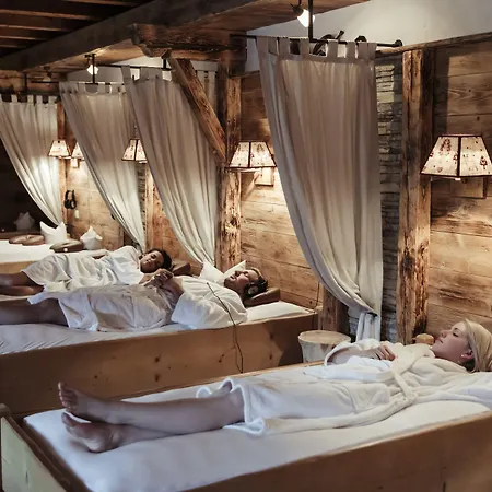 Hotel Staudacherhof In I Blick Aufs Zugspitzmassiv I Einzigartige Bayurvida Küche 4*
