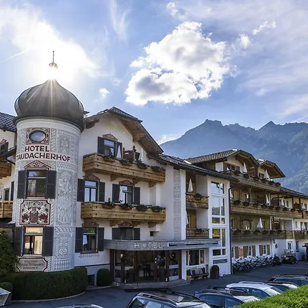 Staudacherhof In I Blick Aufs Zugspitzmassiv I Einzigartige Bayurvida Küche Garmisch-Partenkirchen