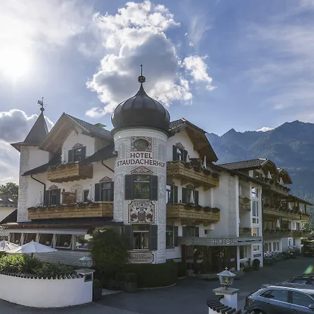 Staudacherhof In I Blick Aufs Zugspitzmassiv I Einzigartige Bayurvida Küche Hotel 4*