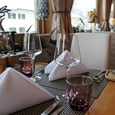 Hotel Staudacherhof In I Blick Aufs Zugspitzmassiv I Einzigartige Bayurvida Küche 4*