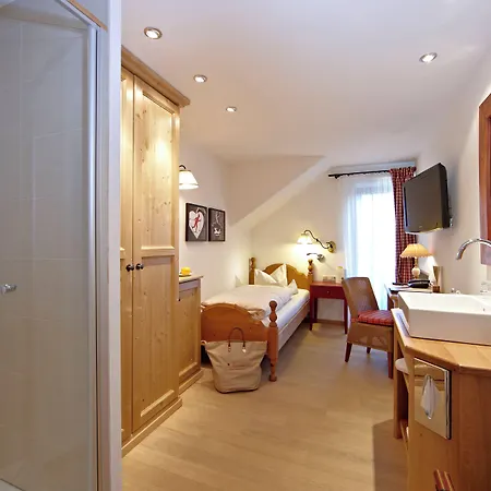 Staudacherhof In I Blick Aufs Zugspitzmassiv I Einzigartige Bayurvida Küche Hotel 4*