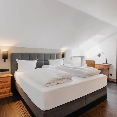 Hotel Staudacherhof In I Blick Aufs Zugspitzmassiv I Einzigartige Bayurvida Küche