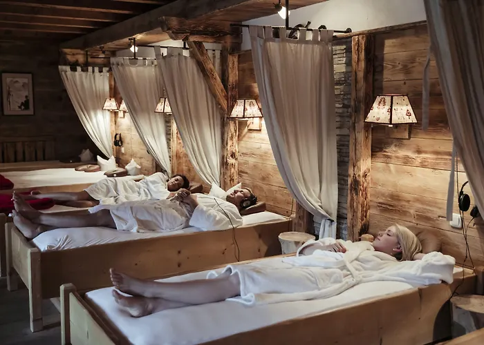 Hotel Staudacherhof In I Blick Aufs Zugspitzmassiv I Einzigartige Bayurvida Küche 4*