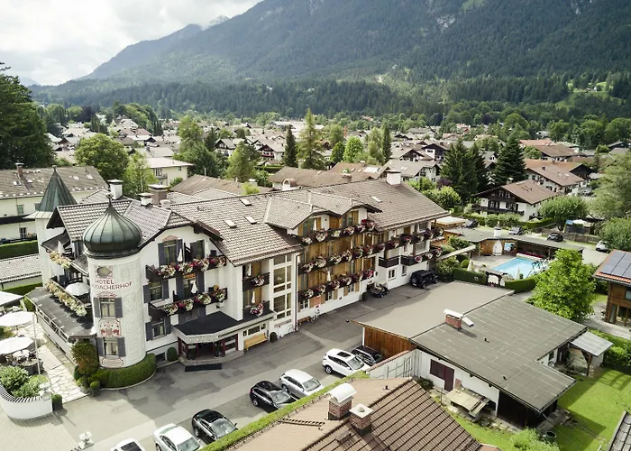 Hotel Staudacherhof In I Blick Aufs Zugspitzmassiv I Einzigartige Bayurvida Küche Garmisch-Partenkirchen
