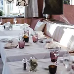 Staudacherhof In I Blick Aufs Zugspitzmassiv I Einzigartige Bayurvida Kueche Ξενοδοχείο 4*