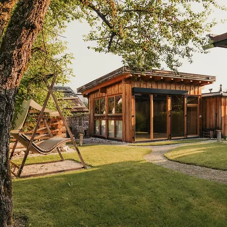Staudacherhof In I Blick Aufs Zugspitzmassiv I Einzigartige Bayurvida Kueche Otel Garmisch-Partenkirchen