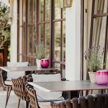 Staudacherhof In I Blick Aufs Zugspitzmassiv I Einzigartige Bayurvida Kueche Hotel 4*