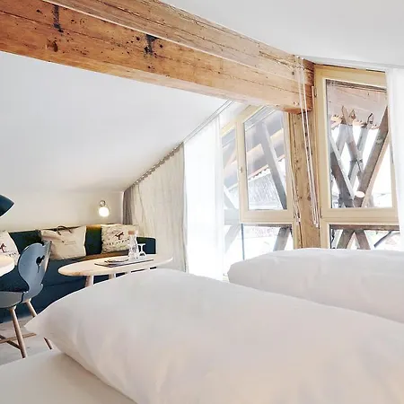 Staudacherhof In I Blick Aufs Zugspitzmassiv I Einzigartige Bayurvida Kueche Otel