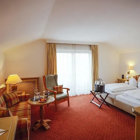 Hotel Staudacherhof In I Blick Aufs Zugspitzmassiv I Einzigartige Bayurvida Küche