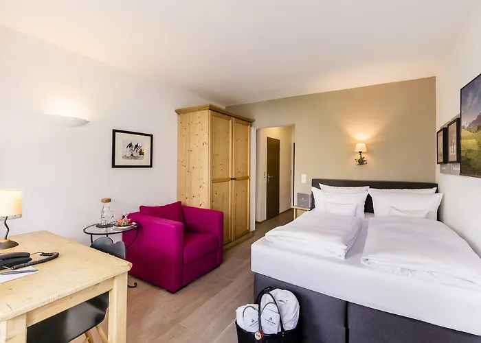 Staudacherhof In I Blick Aufs Zugspitzmassiv I Einzigartige Bayurvida Kueche Hotel