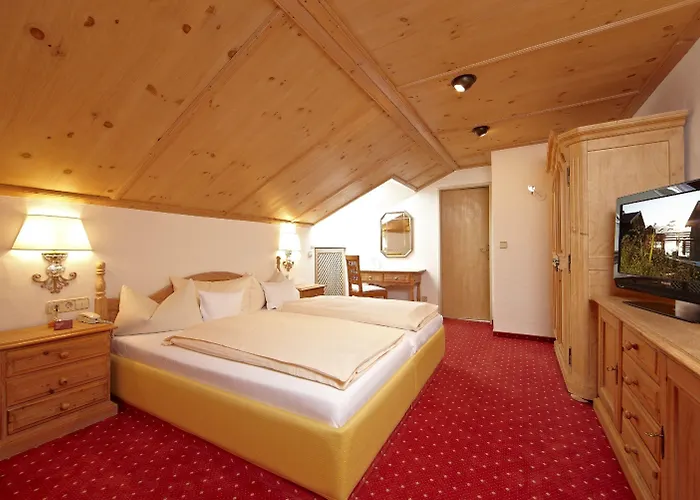 Staudacherhof In I Blick Aufs Zugspitzmassiv I Einzigartige Bayurvida Kueche Hotel