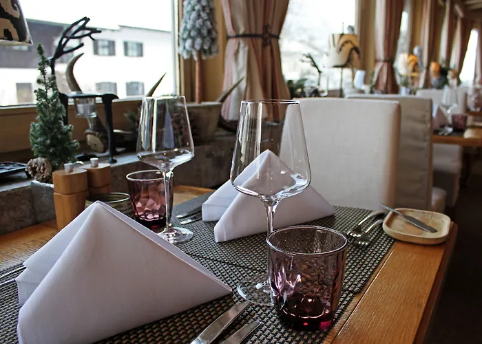 Hotel Staudacherhof In I Blick Aufs Zugspitzmassiv I Einzigartige Bayurvida Kueche 4*